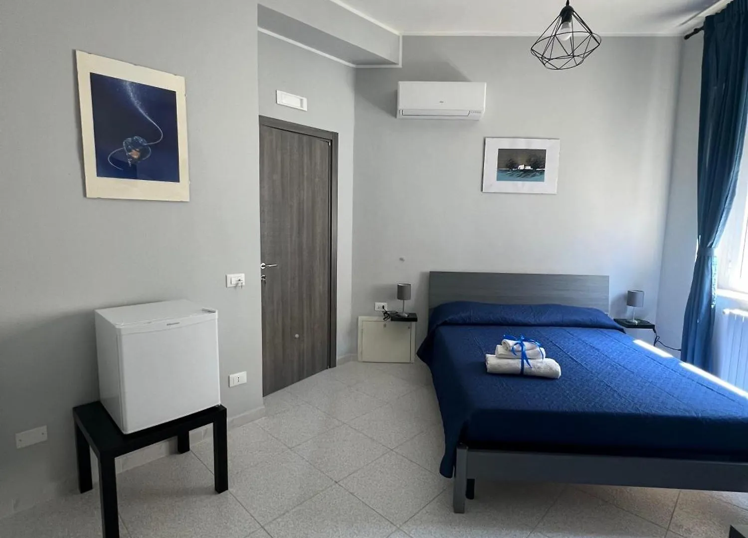 Settetrequattro Rooms Συρακούσες Bed and Breakfast