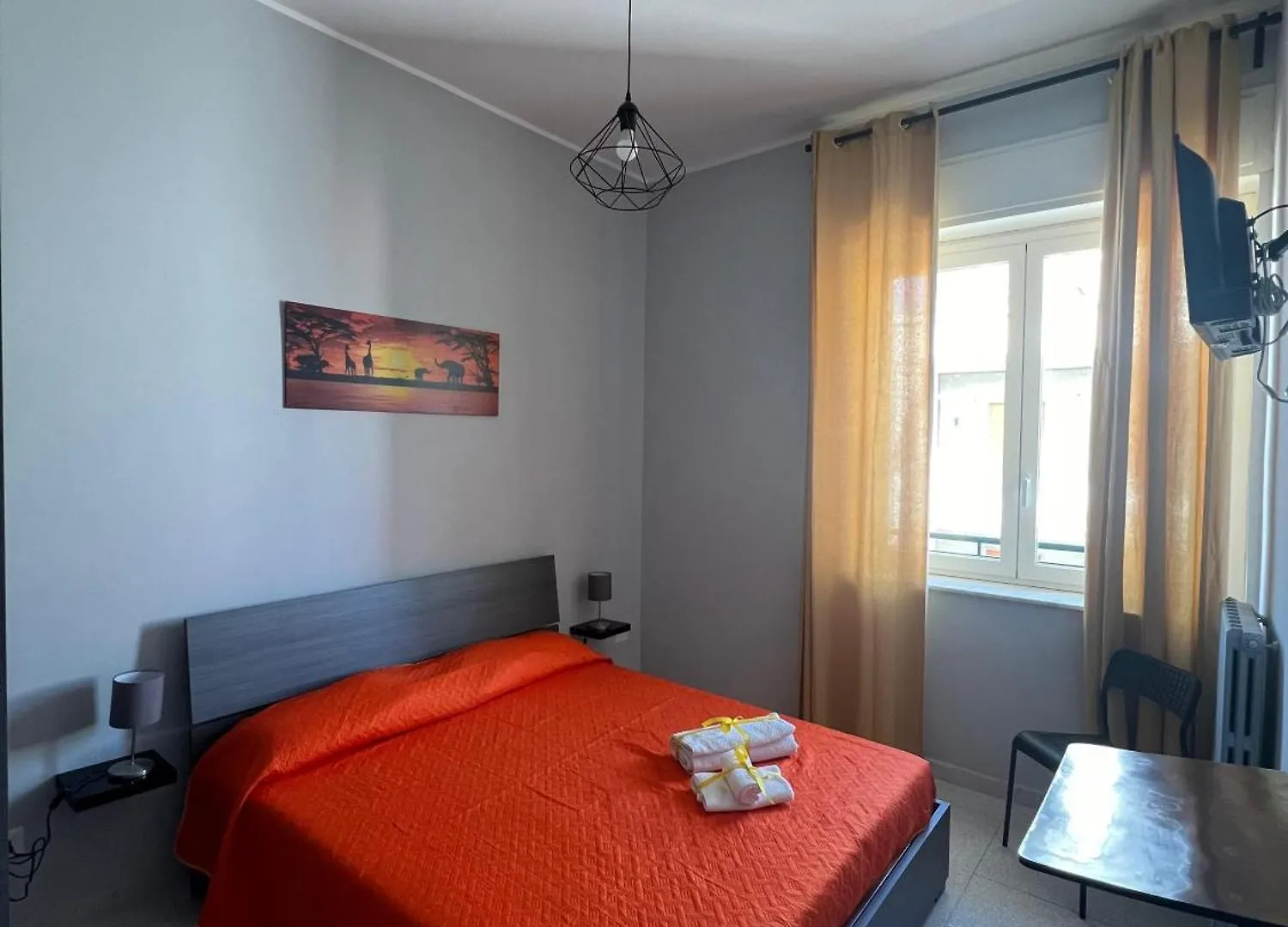 Settetrequattro Rooms Συρακούσες 0*,